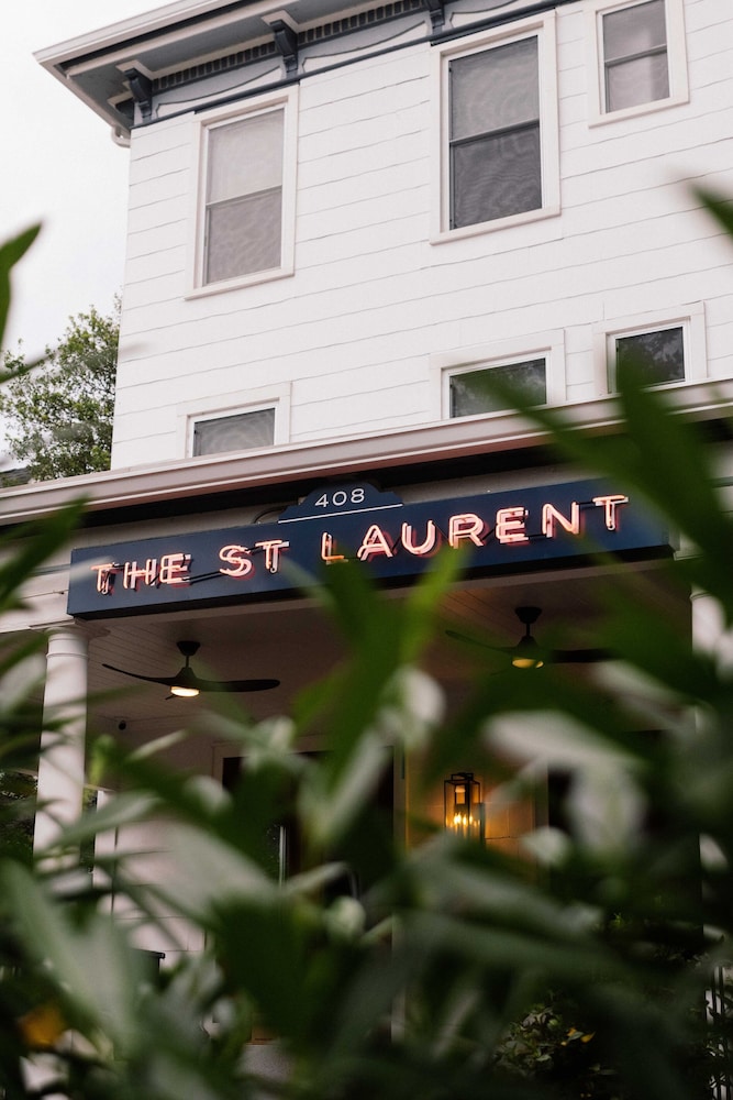The St Laurent Social Club & Guest Rooms - photo 51