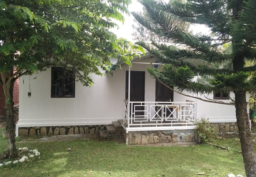 The Big Cat Den Resort — hotel in Sivaganga