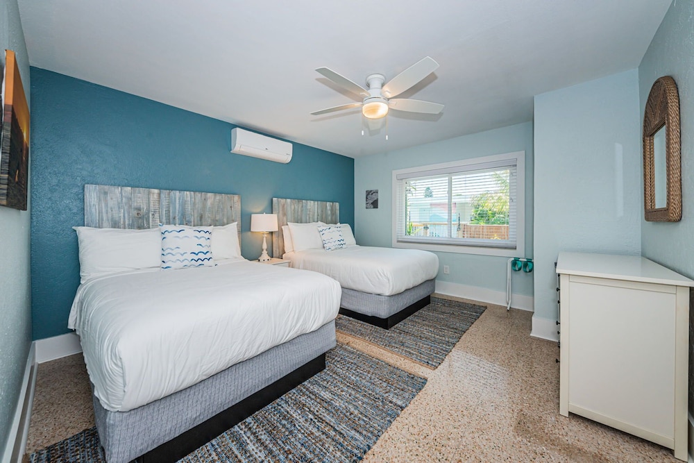 The Roth Hotel Treasure Island Florida - photo 4