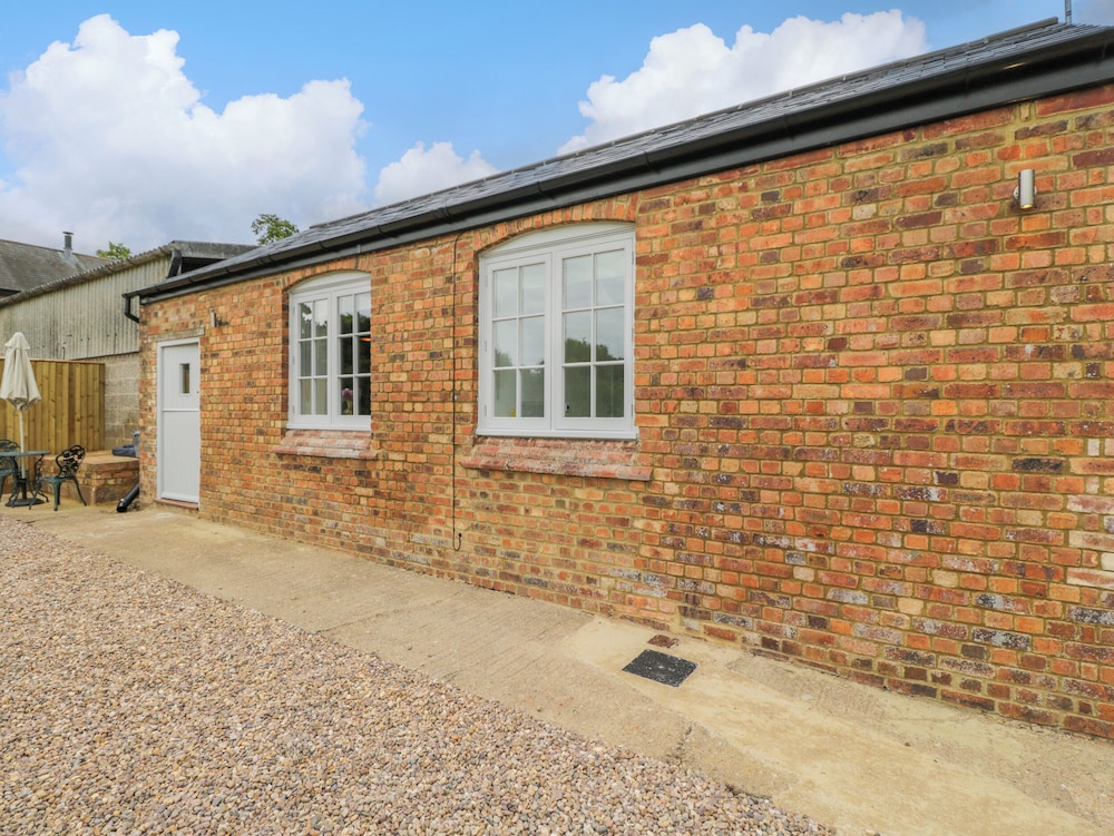 Sunset Cottage — 4-Star Luxury Hotel in Towcester, United Kingdom