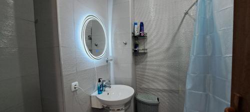 Apartment next to Kikvidze Park
