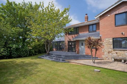 Spring Hill Colwell in Freshwater, United Kingdom