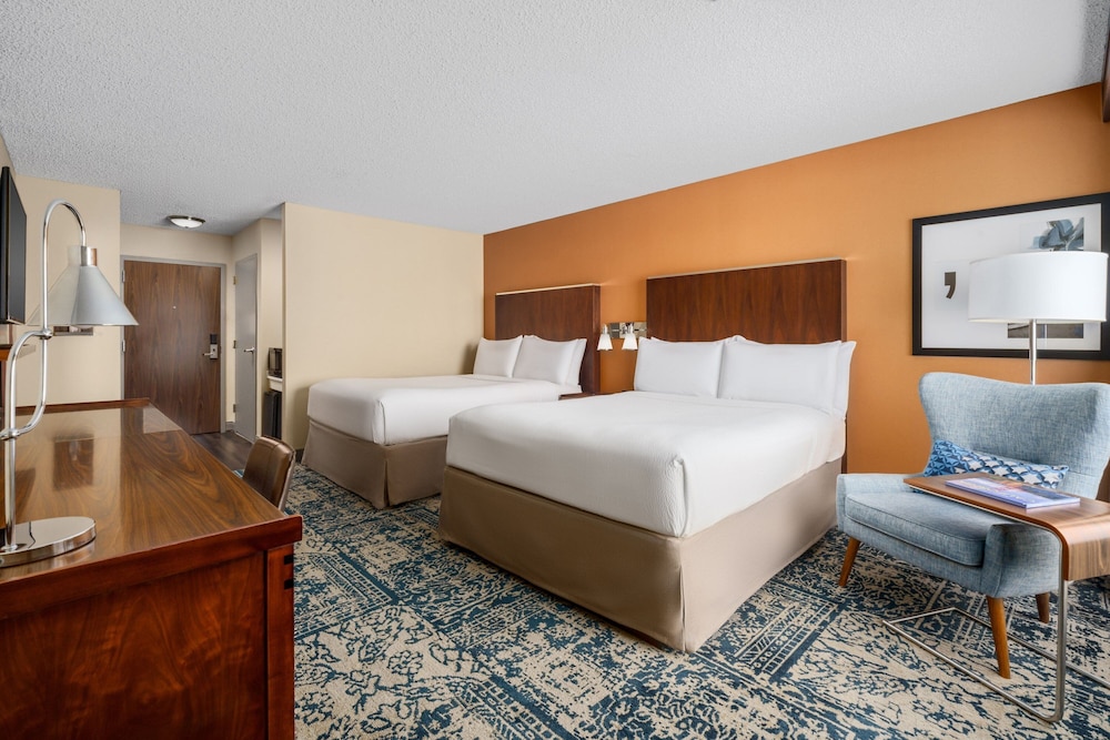 Four Points by Sheraton Pleasanton - photo 13