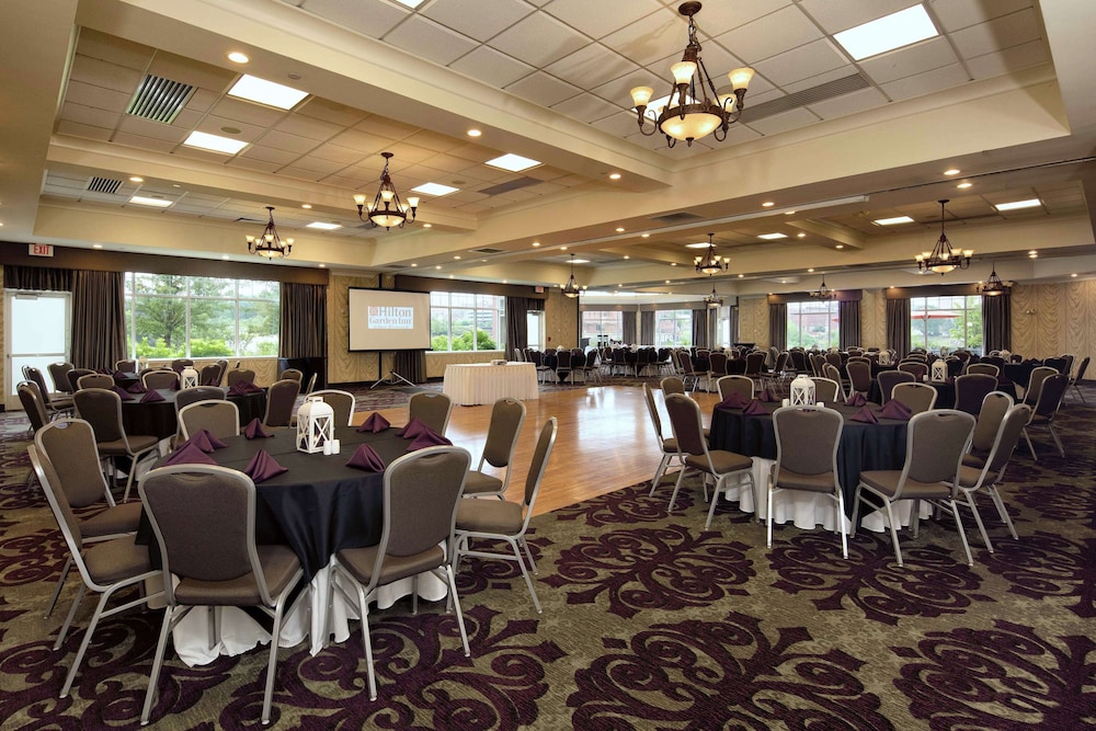 Hilton Garden Inn Auburn Riverwatch - photo 44