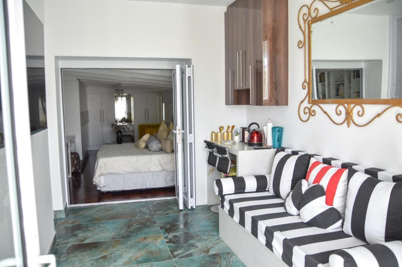 Glorieta Suites - carbon neutral hotel in Denia