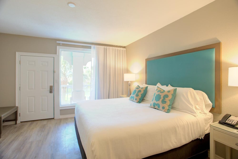 The Beachview Club - photo 16