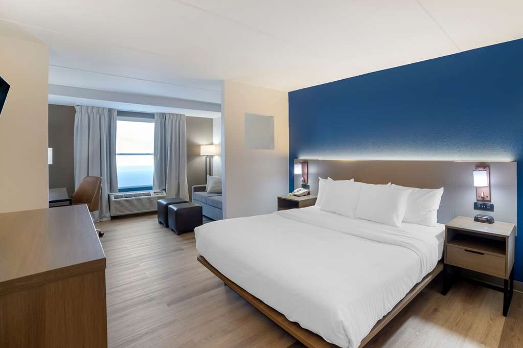 Comfort Inn Asheville Airport - photo 18