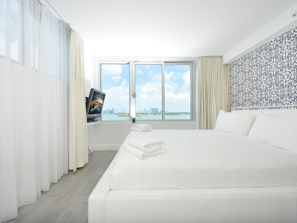 Huge Suite 3 Rooms Bay View 5 Condo Hotel #1026 - photo 13