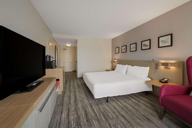 Hilton Garden Inn Rockford - photo 216