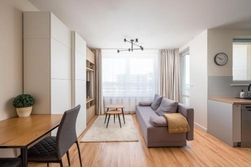 Metro Stokłosy Comfort Studio by BookingHost — 4-Star Luxury Hotel in Warsaw, Poland