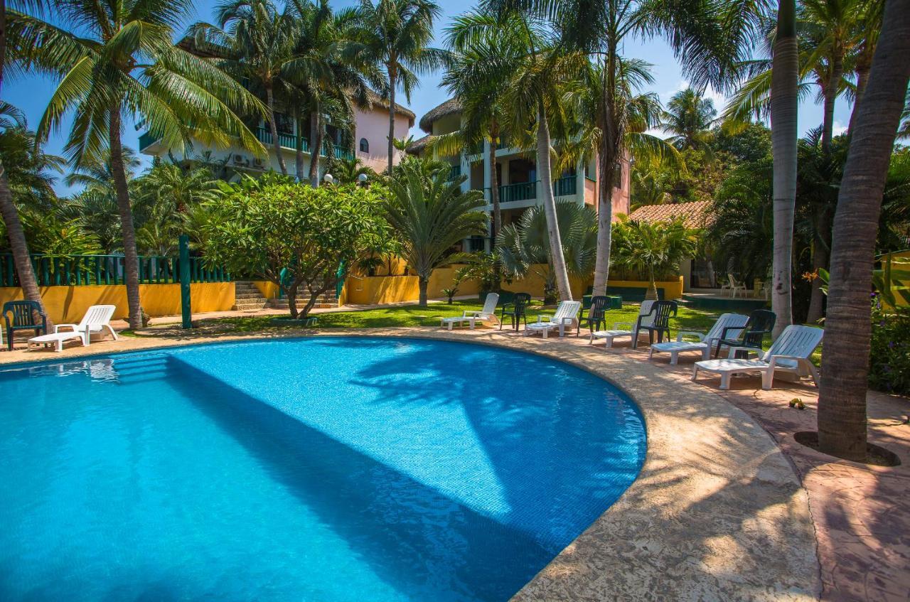 Bungalows Oasis in Puerto Escondido, Mexico