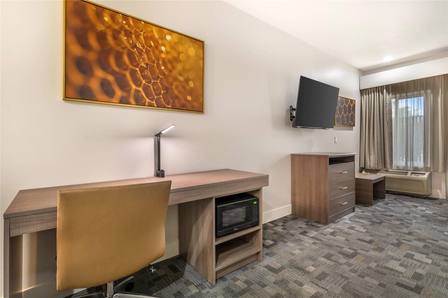 University Park Inn & Suites an Ascend Collection Hotel - photo 52