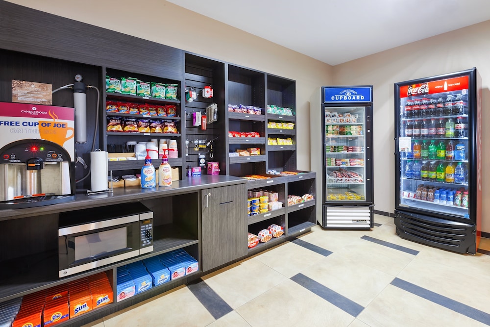 Candlewood Suites Washington North by IHG - photo 30