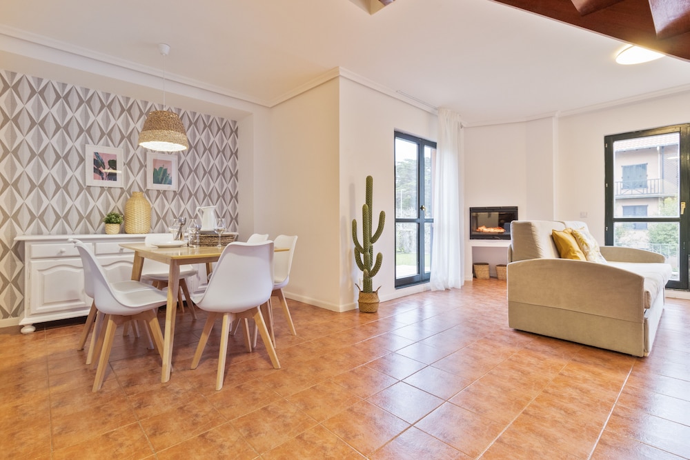 Abba Comillas Apartments — 4-Star Luxury Hotel in Comillas, Spain