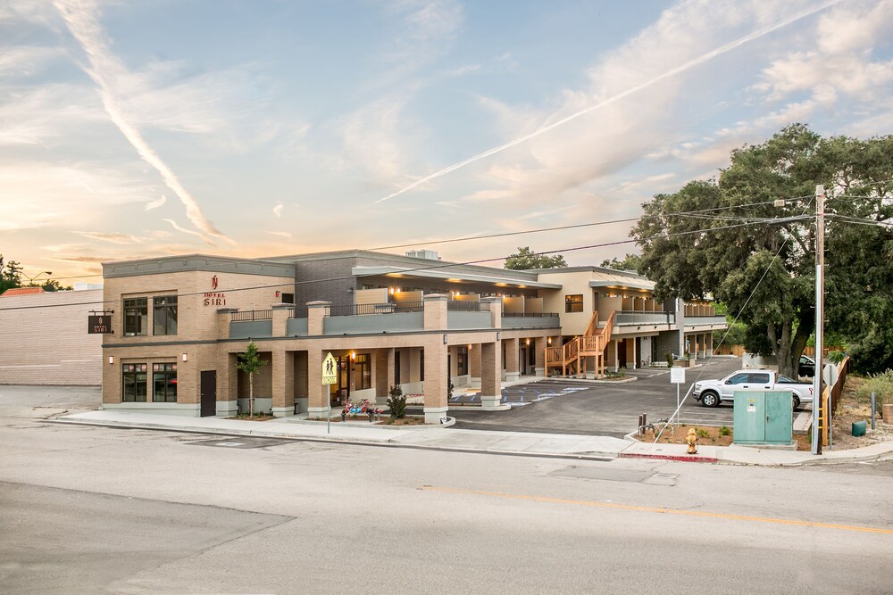 Hotel Siri Downtown Paso Robles - photo 42
