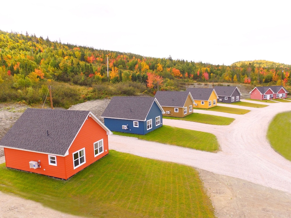 Appalachian Chalets & RV - carbon neutral hotel in Corner Brook