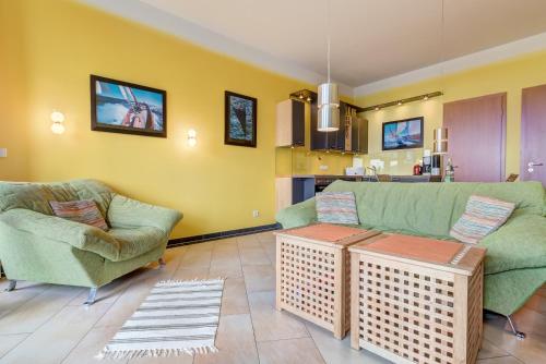 Ferienwohnung Hering — 4-Star Luxury Hotel in Koserow, Germany