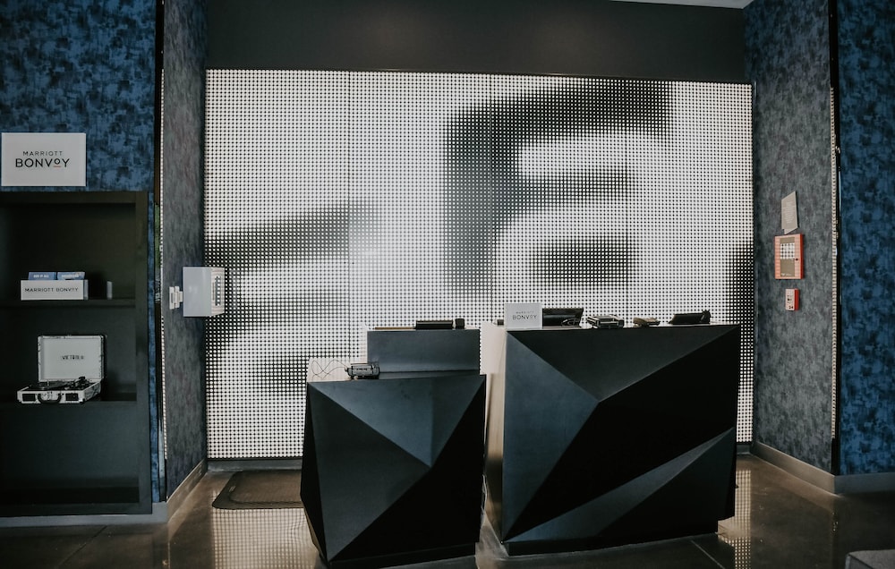Aloft Omaha West - photo 8