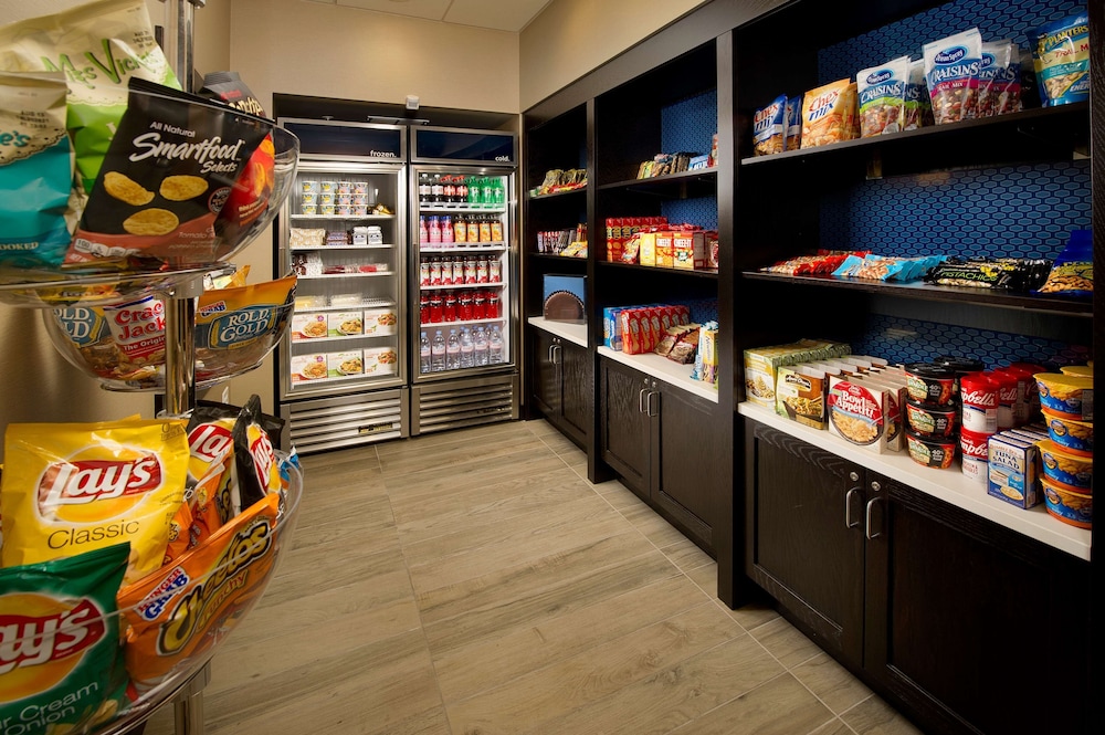 Hampton Inn & Suites Washington DC North Gaithersburg - photo 25