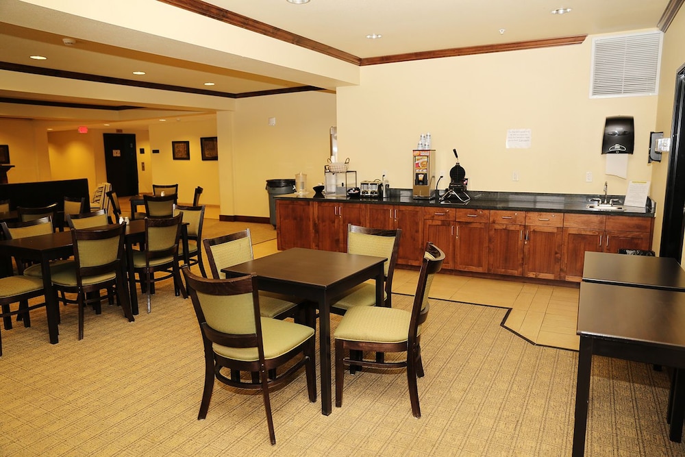Black Gold Suites Stanley - photo 9