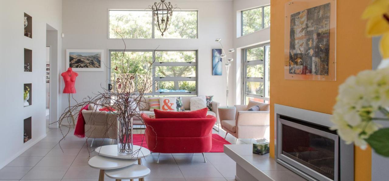 Peppertree Lodge — 4-Star Luxury Hotel in Hastings, New Zealand