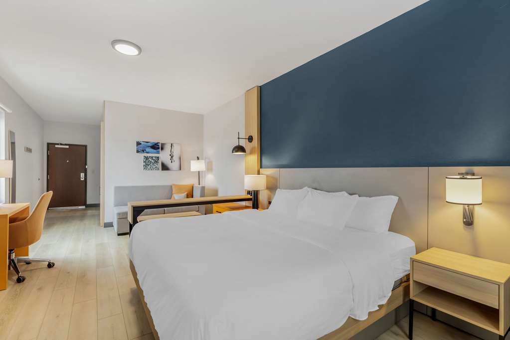 Comfort Suites Cheyenne WY - photo 17