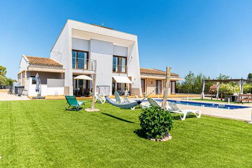 Villa Nimaf Sa Planera by Priorityvillas — 4-Star Luxury Hotel in Marratxi, Spain