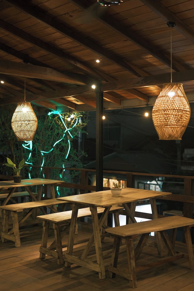 Capital Hikkaduwa in Hikkaduwa, Sri Lanka