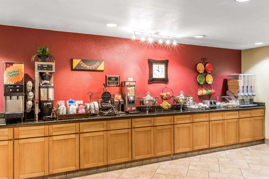 Microtel Inn & Suites by Wyndham Salt Lake City Airport - photo 37