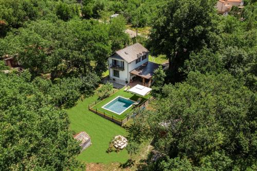 Villa Darija with Heated Pool — 4-Star Luxury Hotel in Crikvenica, Croatia