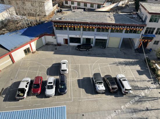 Gang Zong Businese Hotel in Naidong, People's Republic of China