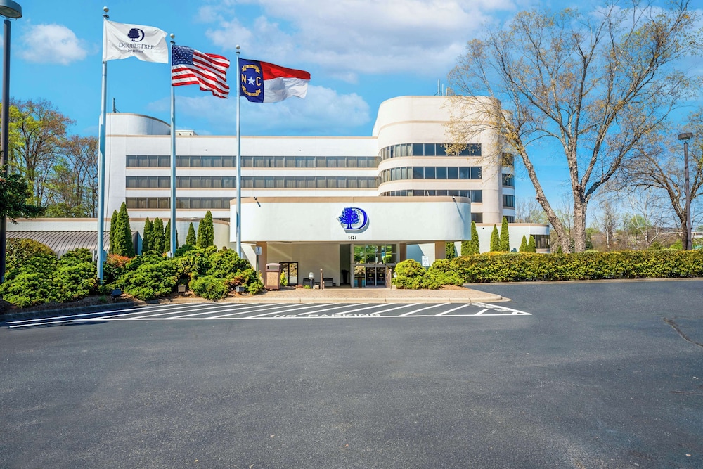 DoubleTree by Hilton South Charlotte Tyvola - photo 43