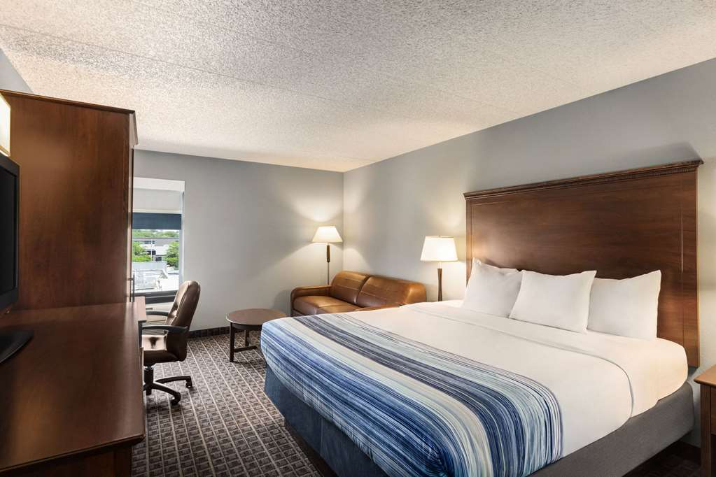 AmericInn by Wyndham Madison West - photo 20