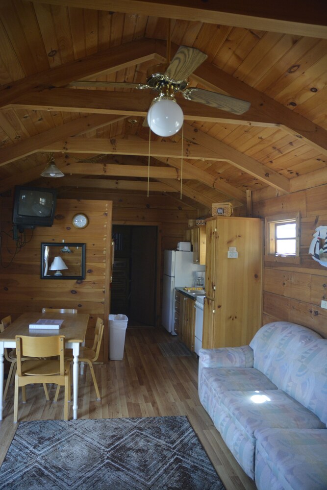 Camp Mack Lodge Marina & RV Resort - photo 7