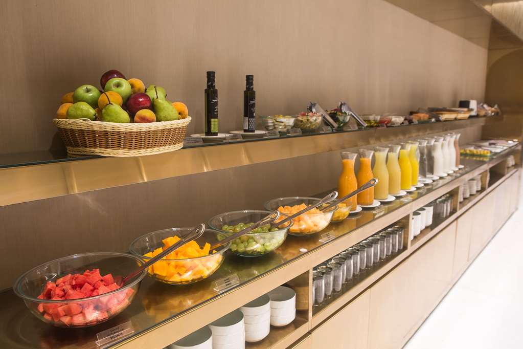 Dazzler by Wyndham Lima San Isidro in Lima, Peru