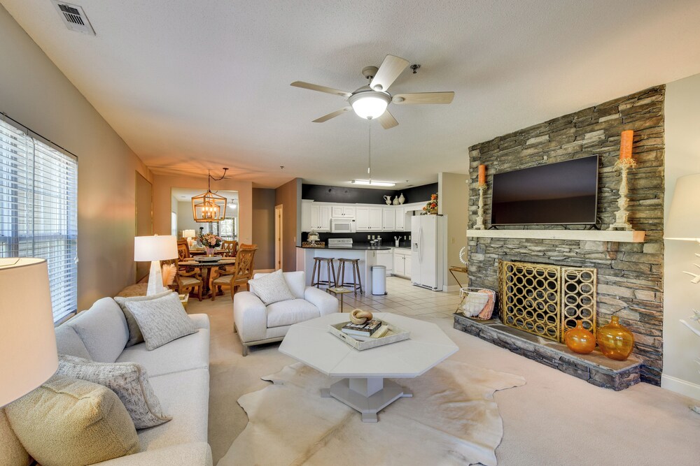 Kingwood Resort Condo with Golf Course Views - photo 2