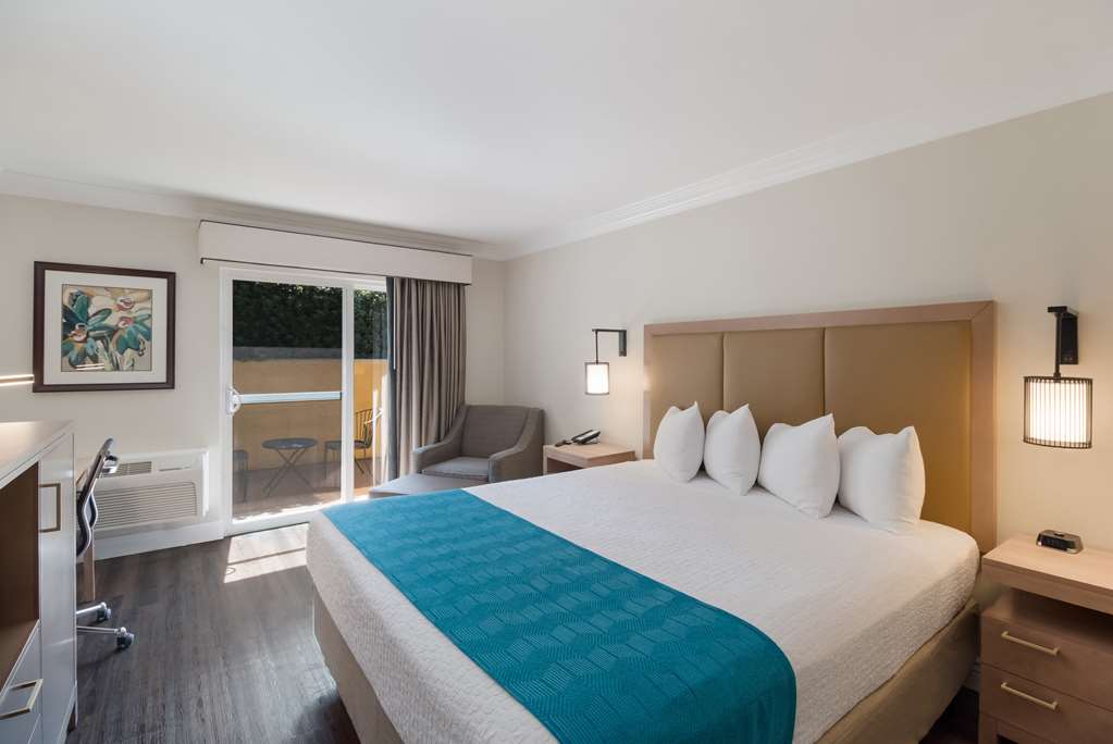 Best Western Woodland Hills Inn - photo 5