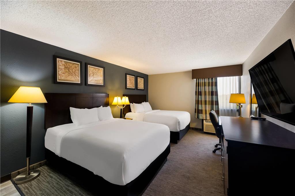 Clarion Hotel San Angelo near Convention Center - photo 14