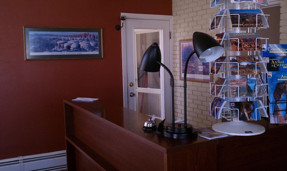 The Monticello Inn - photo 5