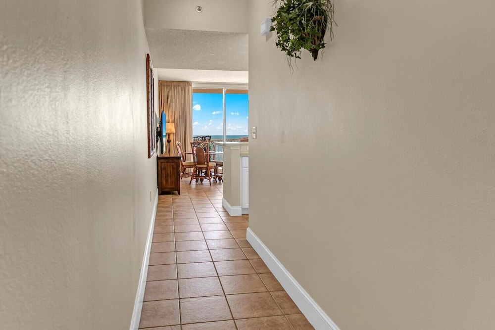 Majestic Beach Towers 1 407 - photo 36
