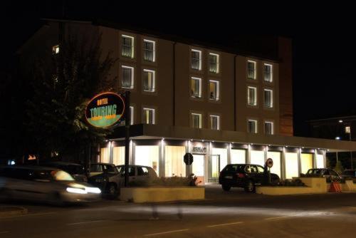 Hotel Touring — hotel in Fiorano