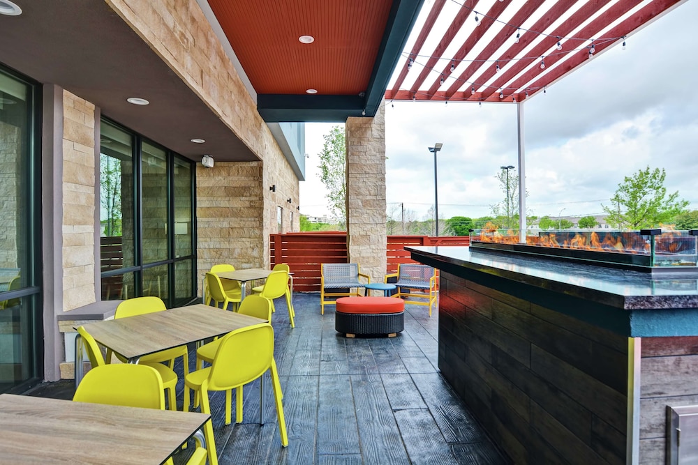Home2 Suites by Hilton Bedford DFW West TX - photo 33