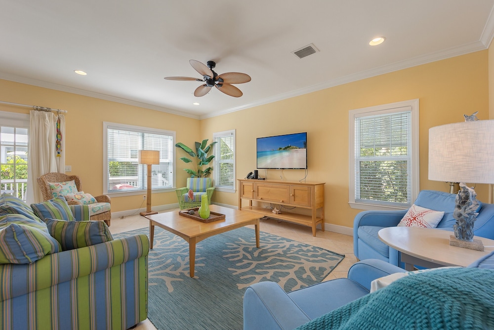 Coral Lagoon Resort Villas & Marina by KeysCaribbean - photo 30