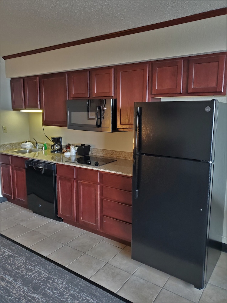 Cobblestone Suites Oshkosh - photo 19
