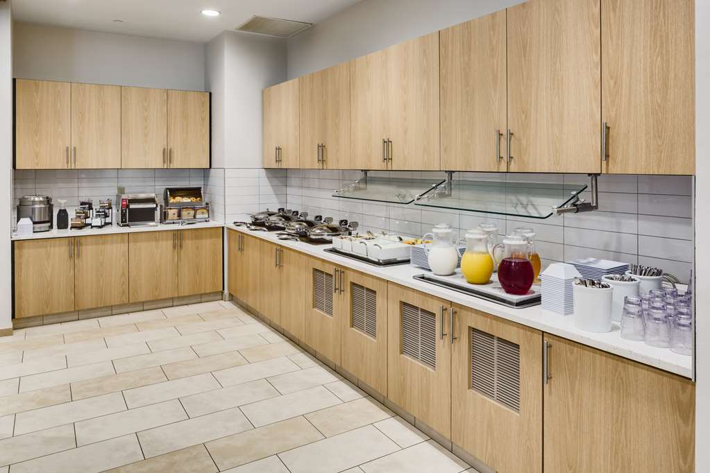 HYATT house Hartford North Windsor - photo 17