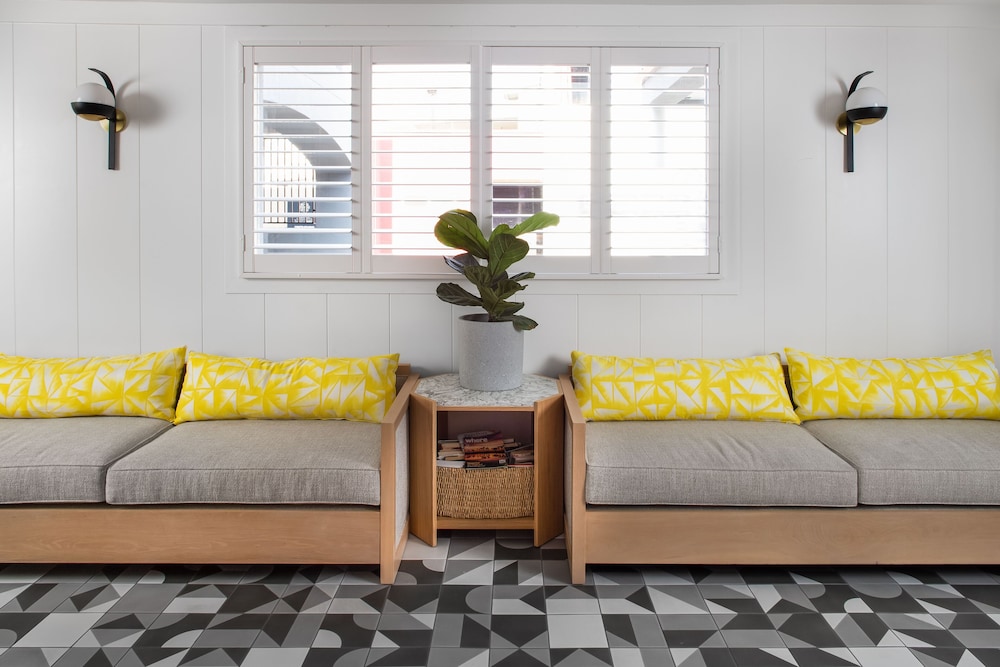 Ocean Park Inn - photo 4