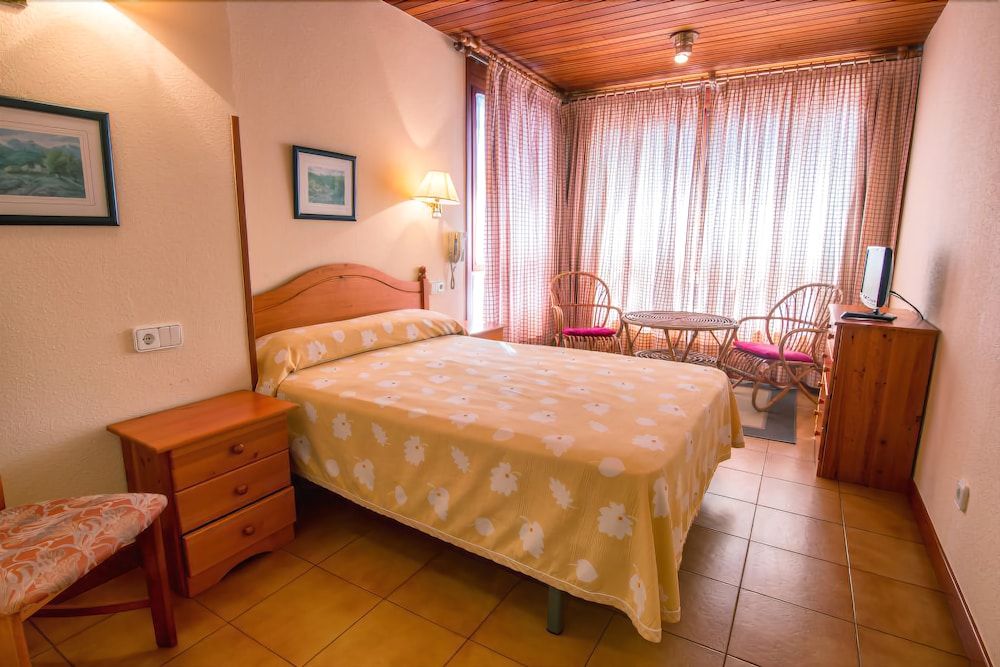 Hotel Montecristo in Laredo, Spain