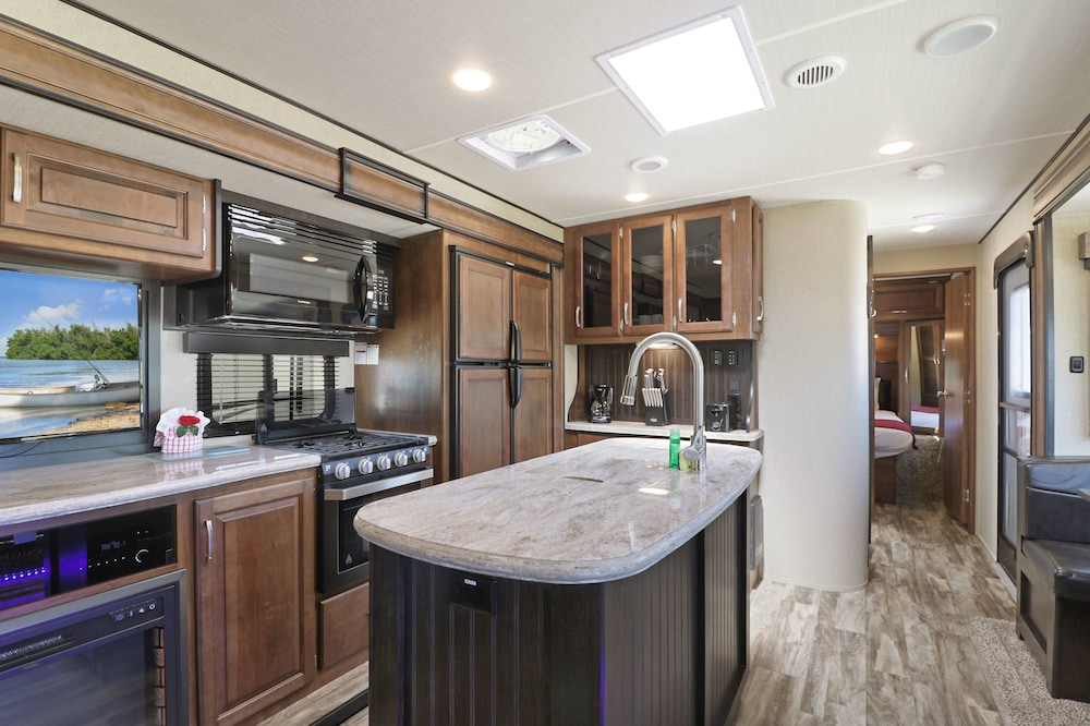 Sunshine Key RV Resort & Marina - photo 17