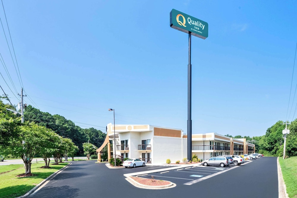 Quality Inn Selma Smithfield in Selma, United States