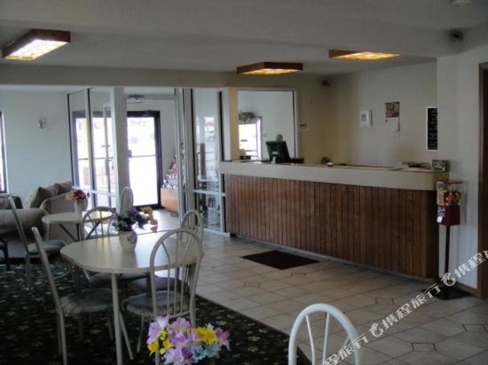 Sugar Creek Inn - photo 4